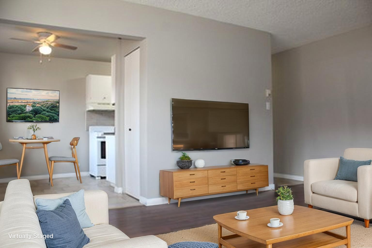 Malibu House - Photo 2 of 20