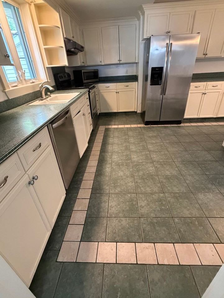 32 Triangle St - Photo 6 of 12