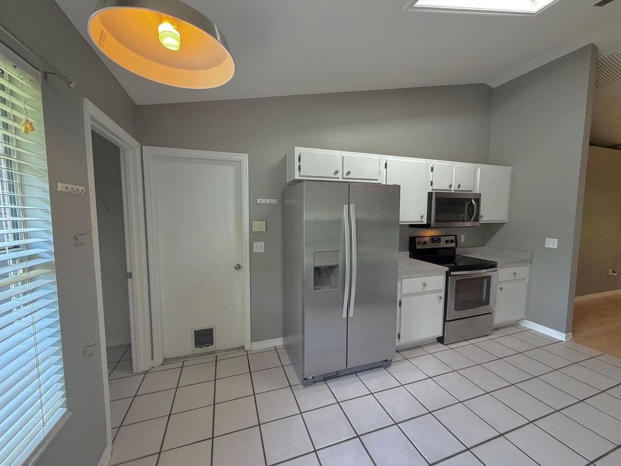 3946 Nw 59th Ave - Photo 6 of 14