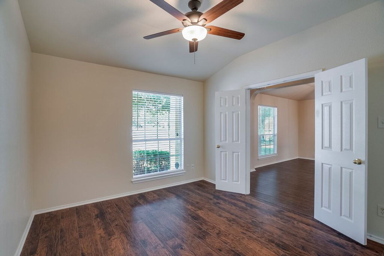 1313 Honey Blossom Dr - Photo 6 of 20