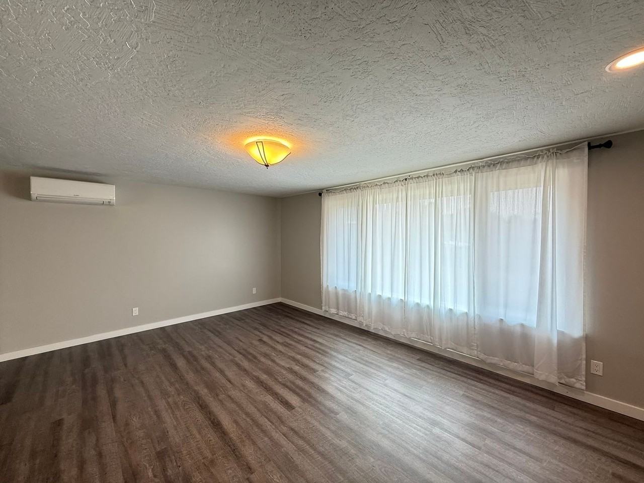 640 Lincoln Ave - Photo 5 of 26