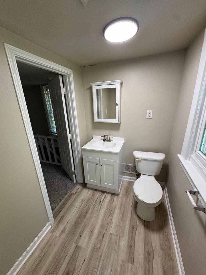 1402 3rd St - Photo 7 of 8