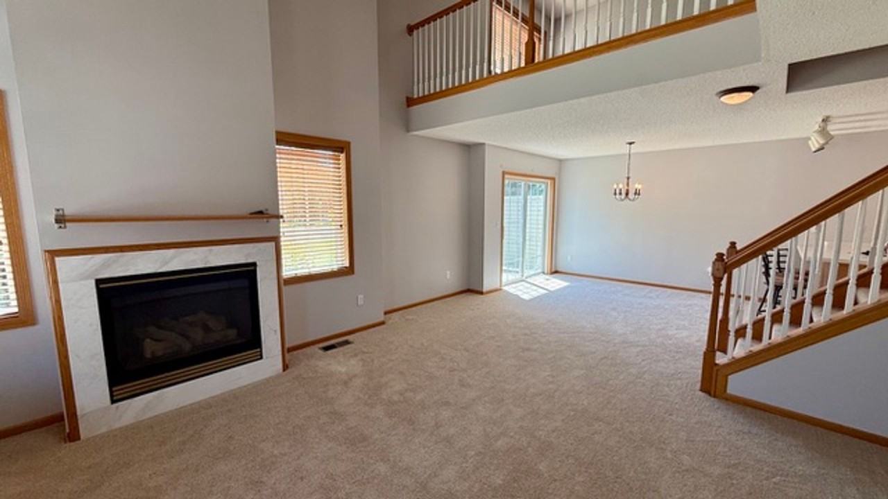 14124 Alabama Ave S - Photo 4 of 23