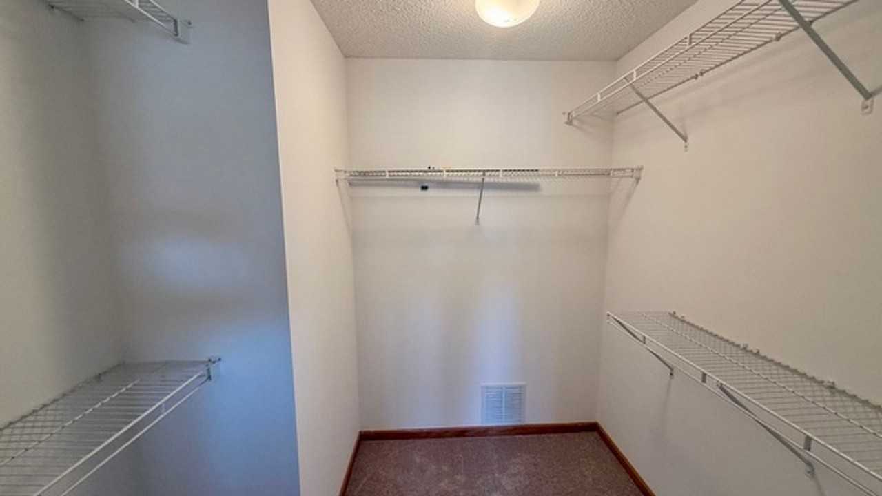 14124 Alabama Ave S - Photo 7 of 23