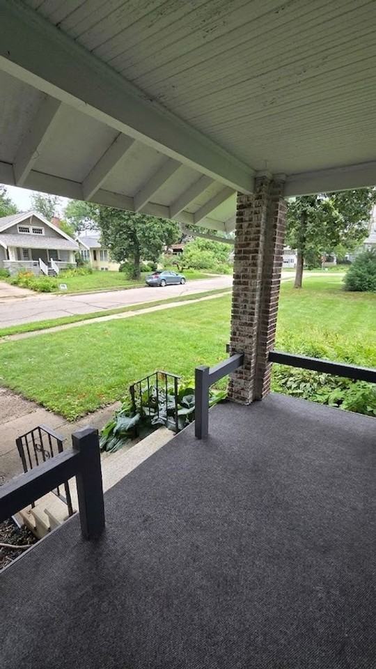 2122 California St - Photo 2 of 16