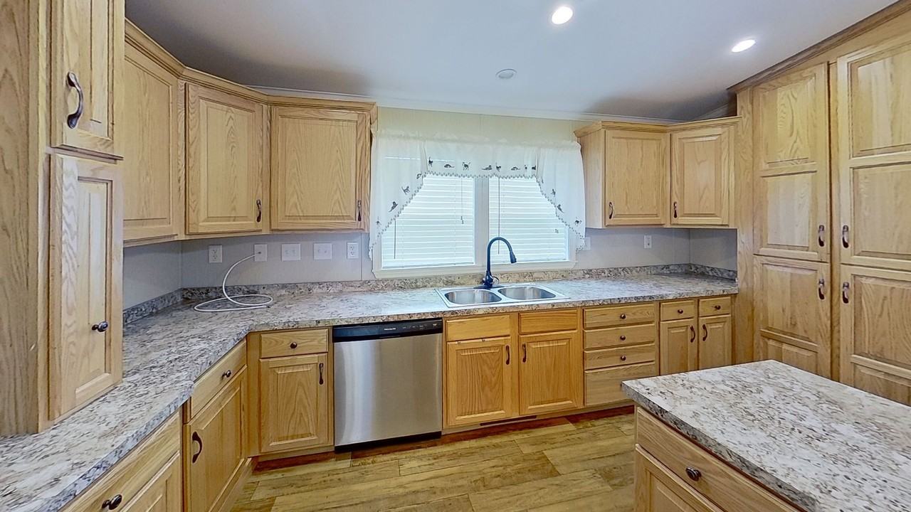 751 Natalie Ln - Photo 5 of 15