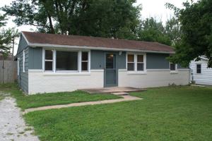 featured image of 416 Victoria Dr