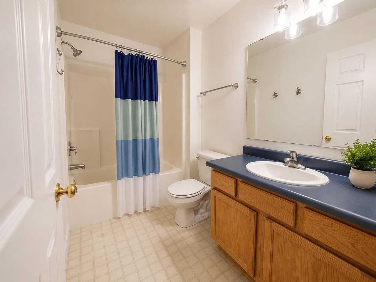 427 Michael Grove Ave #18 - Photo 7 of 15
