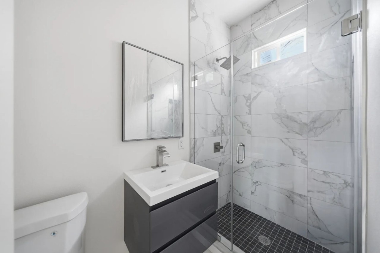 Koreatown Apartments - Photo 7 of 18