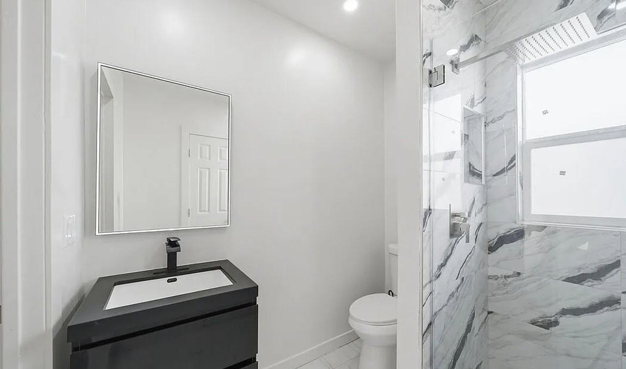 Koreatown Apartments - Photo 7 of 18