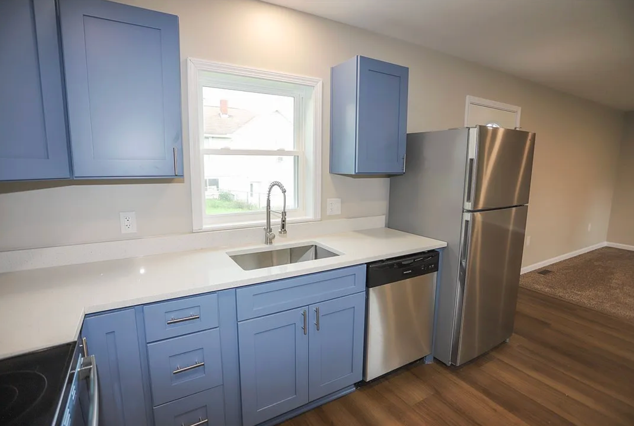 1172 5th St - Photo 6 of 21