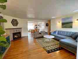 featured image of 307 Del Norte Ln