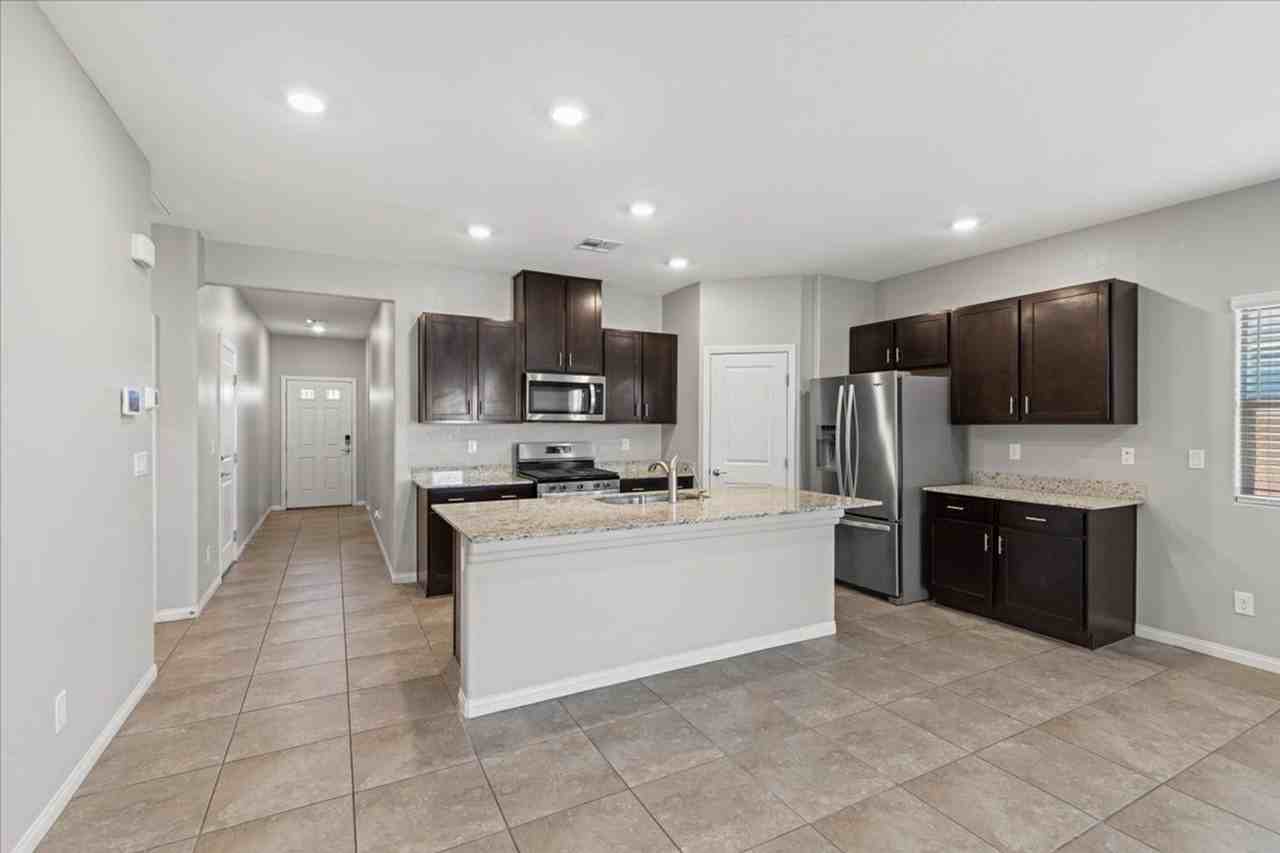 4414 Meline Ave - Photo 6 of 23