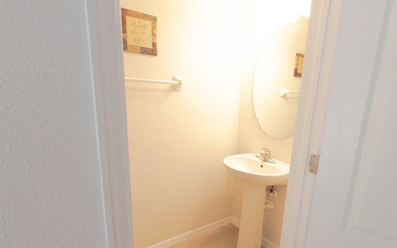 5179 Bay Isle Cir - Photo 5 of 13