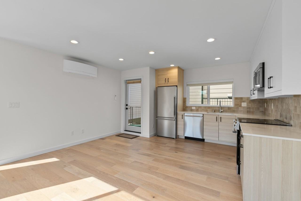 8332 26th Ave Nw - Photo 5 of 29