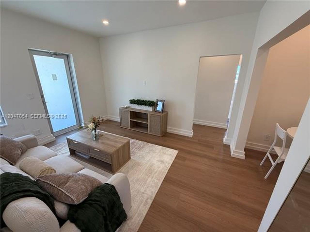 1535 1535 West Ave cu-4 #4 - Photo 5 of 25