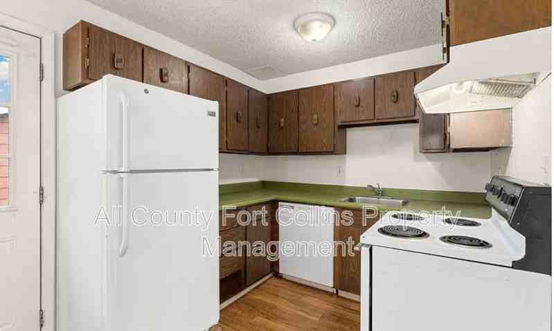706 37th Ave #1 - Photo 5 of 7