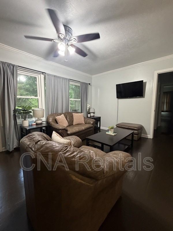 2040 Panstone Ct Sw - Photo 4 of 23