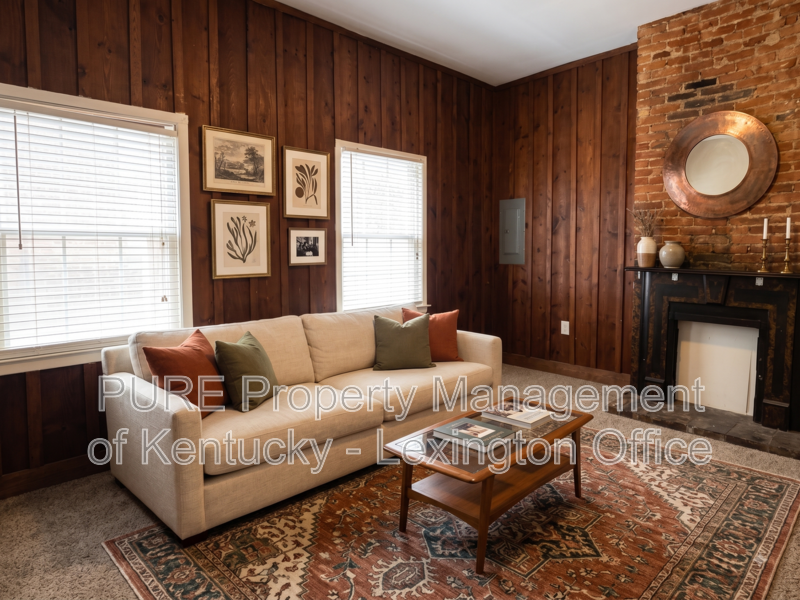 444 N Broadway - Photo 2 of 13