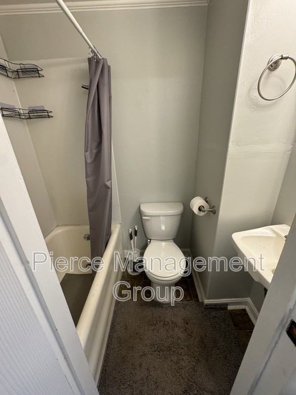 305 Marlboro St #3 - Photo 6 of 6