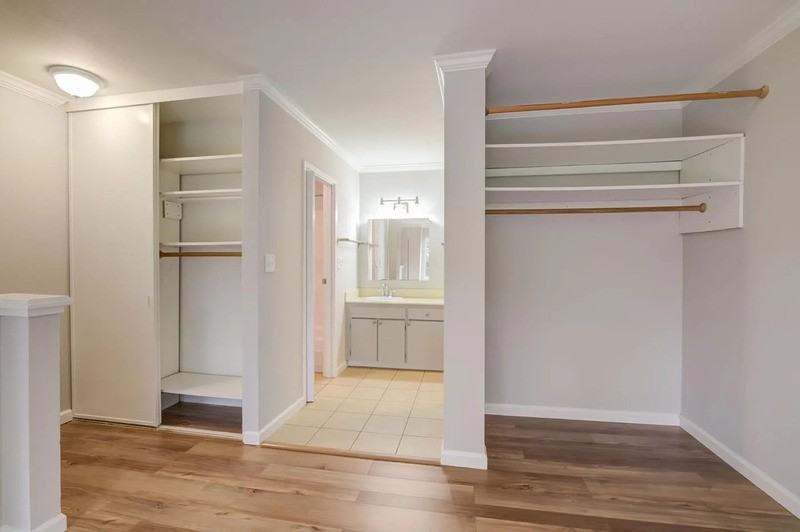 355 Half Moon Ln #2 - Photo 5 of 13