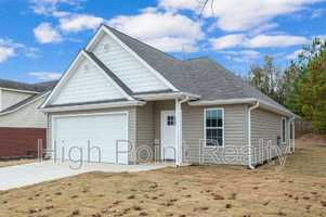 featured image of 85 Smith Glen Dr