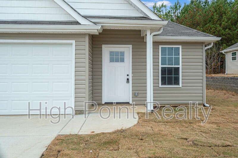 85 Smith Glen Dr - Photo 2 of 49