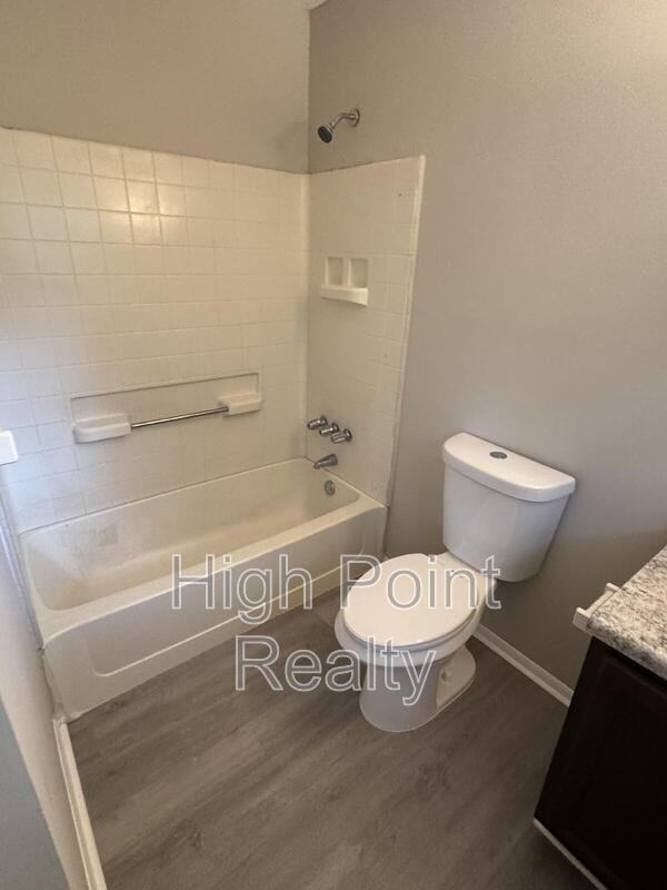 311 Coleman Ln - Photo 6 of 15