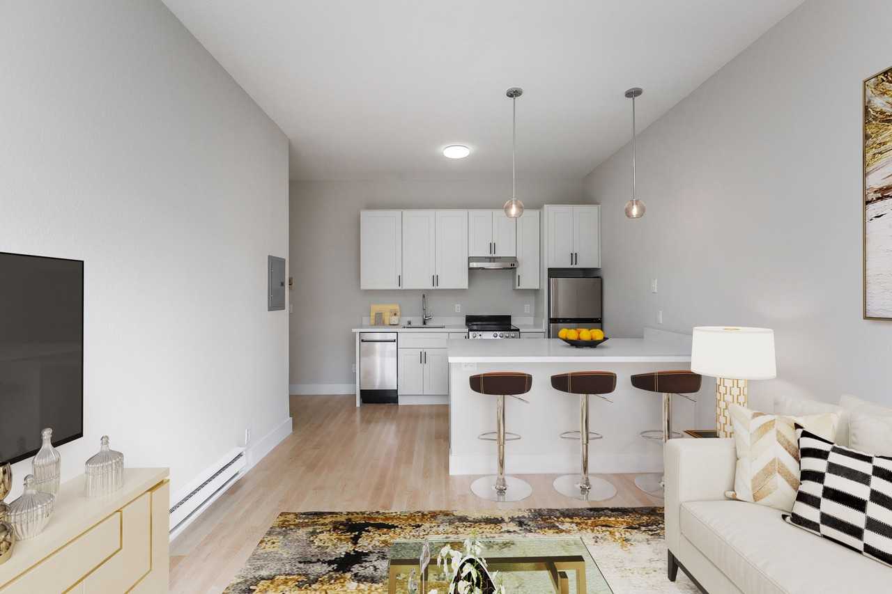 Oak Shrader Apartments - Photo 6 of 18