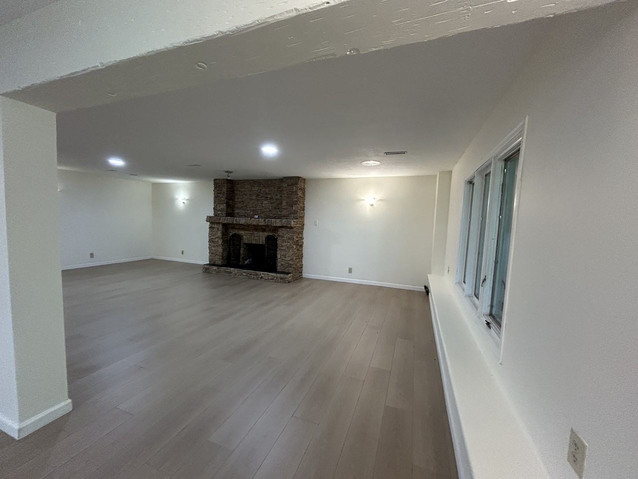 13919 34 Avenue #Bsmt - Photo 3 of 15