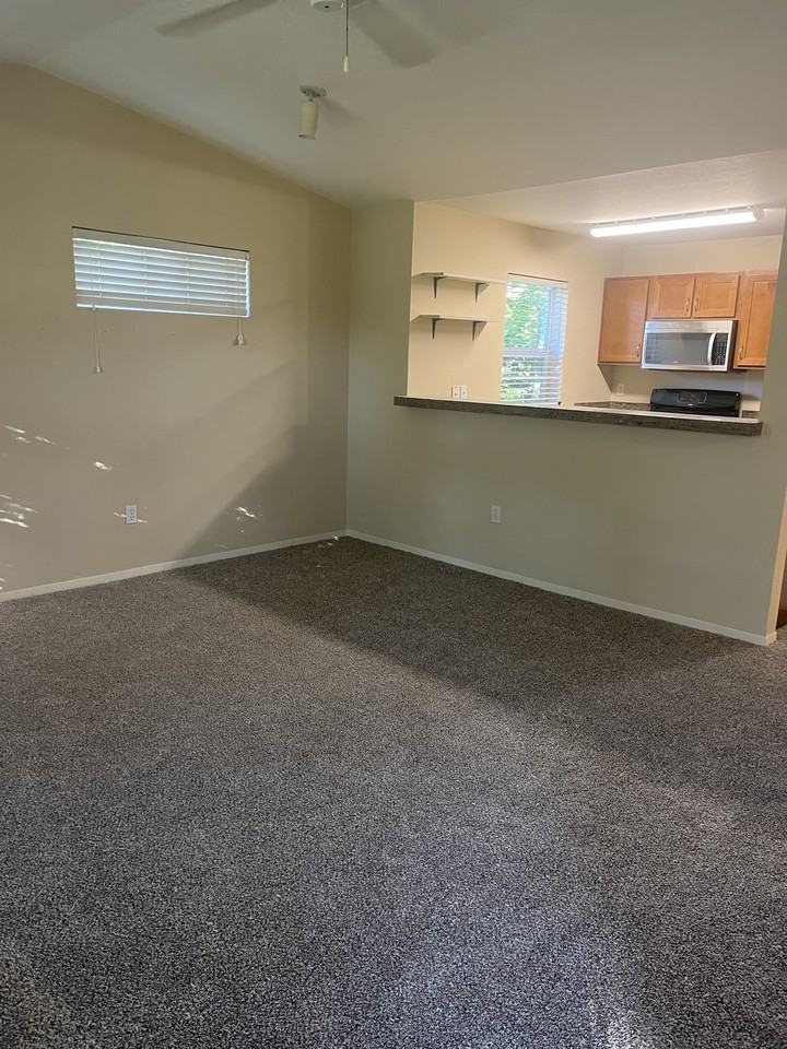 15052 Nw Central Dr #908 - Photo 5 of 25