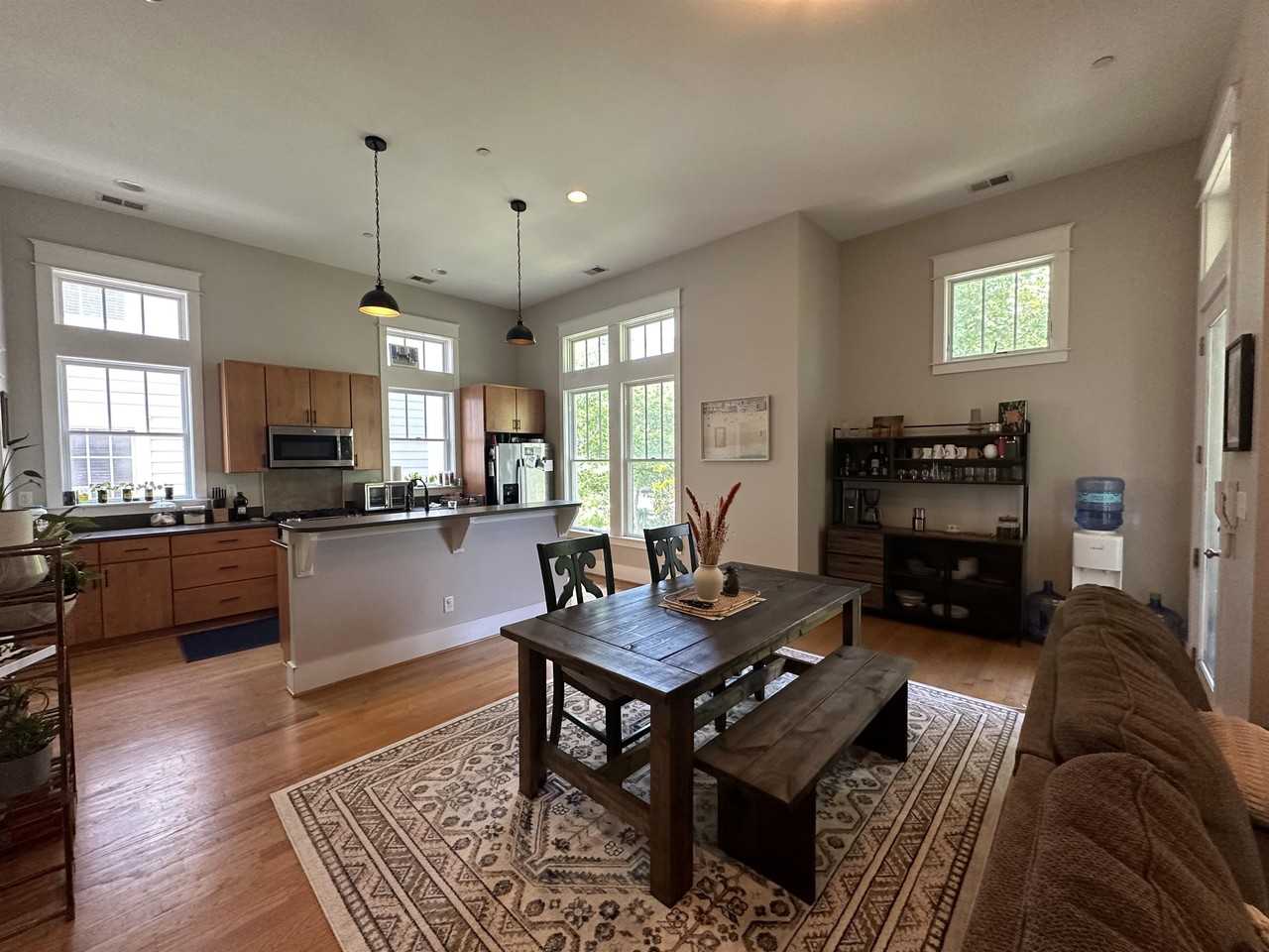4635 Pleasant Ave #4D - Photo 5 of 50