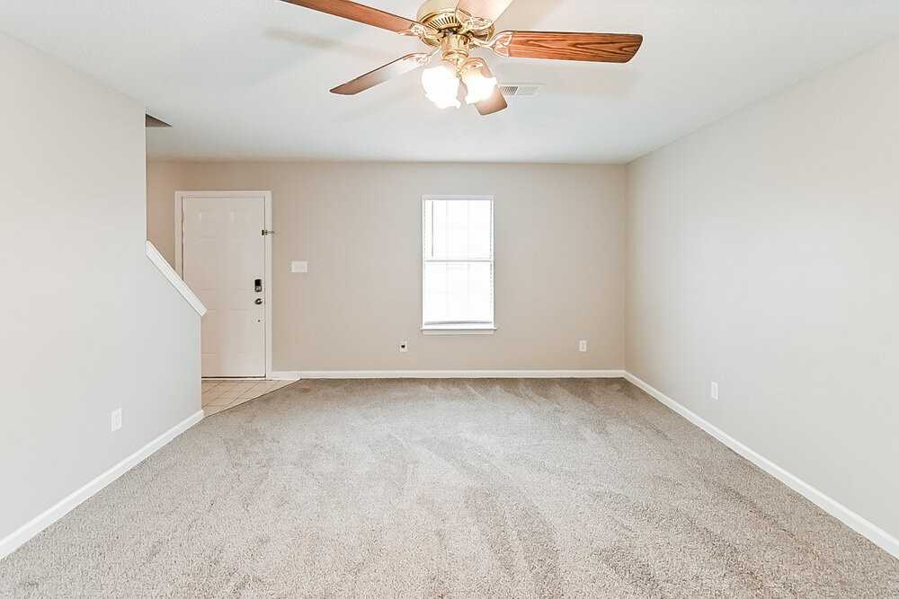 7708 Baysweet Dr - Photo 5 of 17