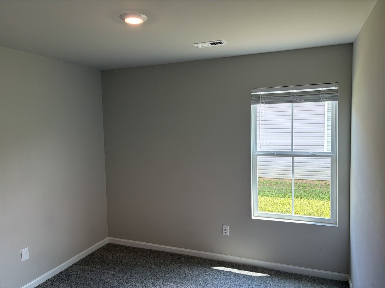 4020 Ryan Dr Sw #1 - Photo 5 of 13