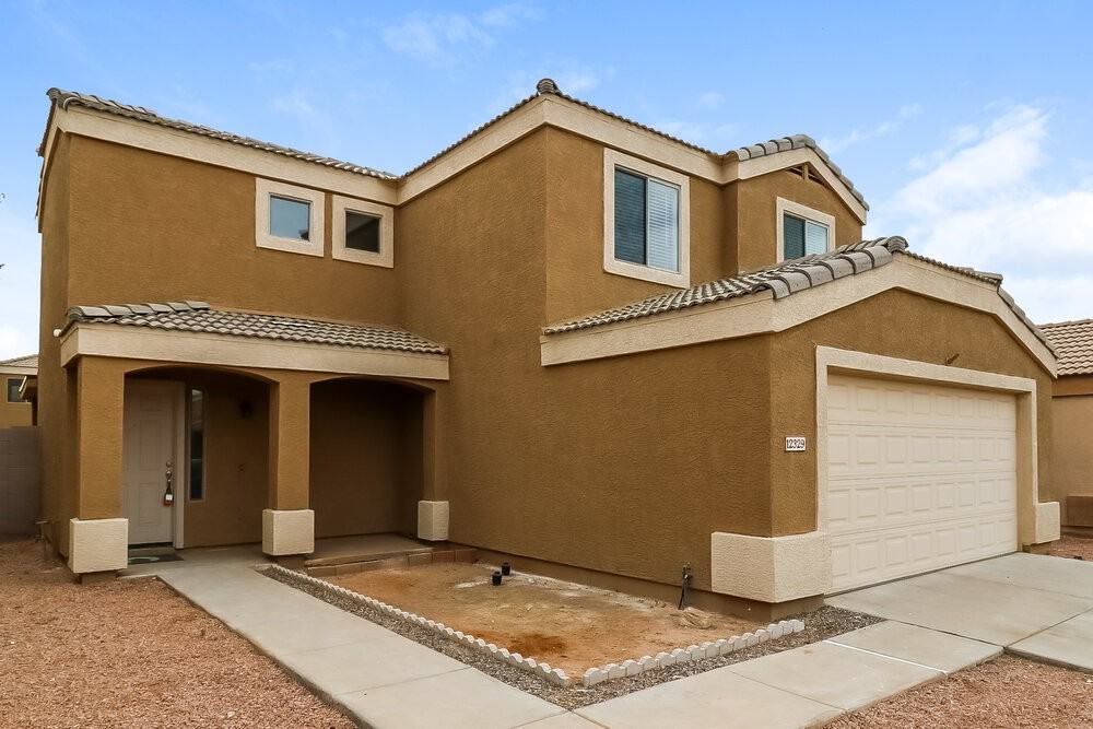 12329 W Windrose Dr - Photo 4 of 17