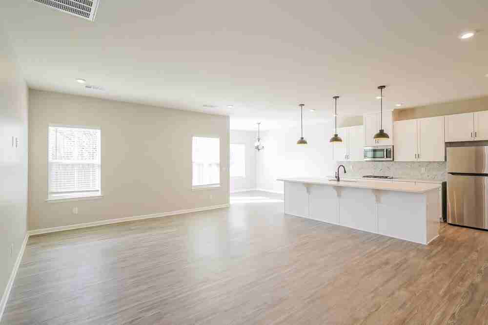 9721 Katz Ln - Photo 5 of 17
