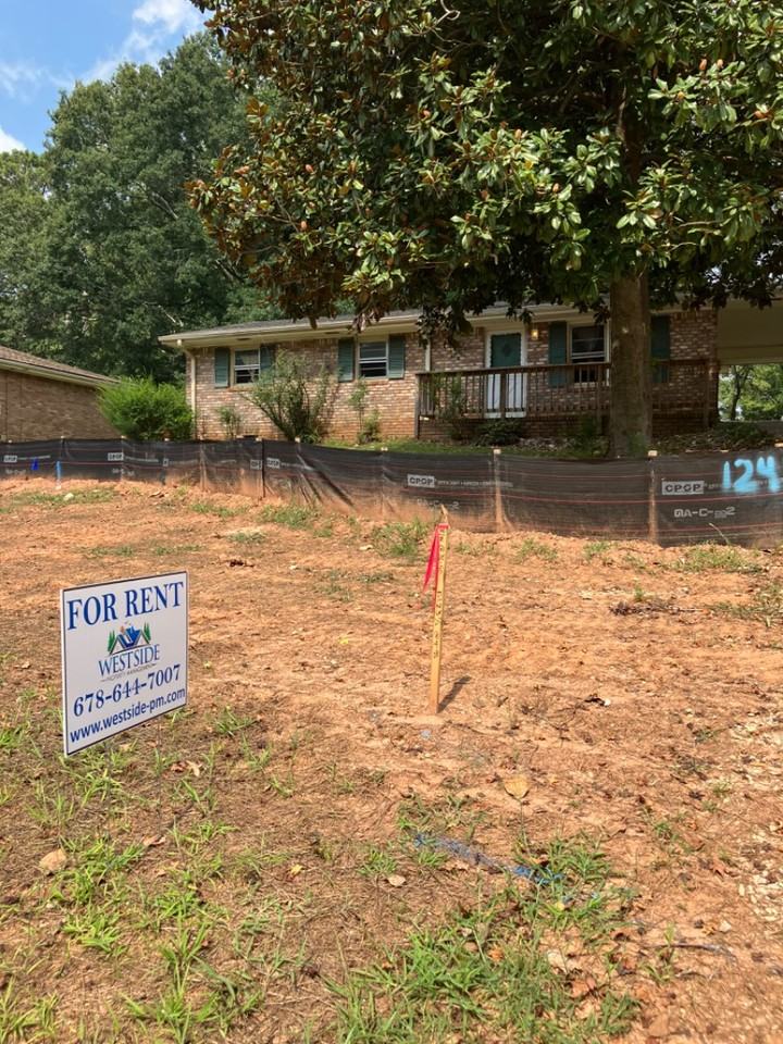 8475 Lee Rd - Photo 2 of 6
