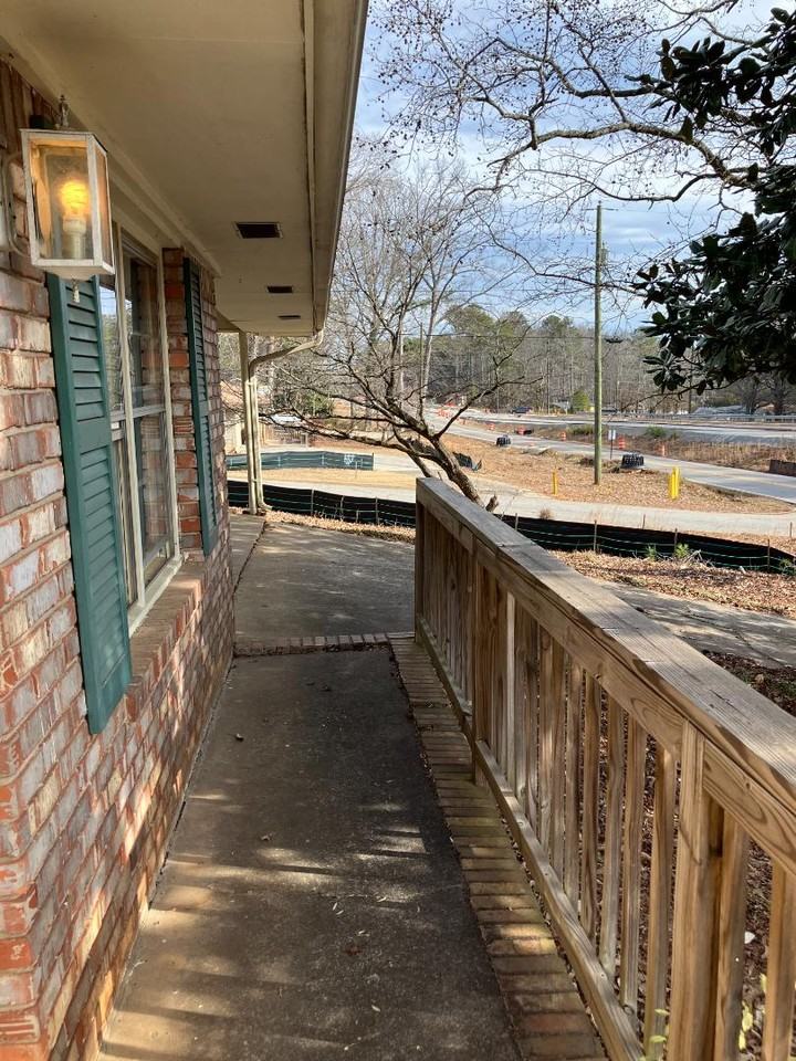 8475 Lee Rd - Photo 5 of 6