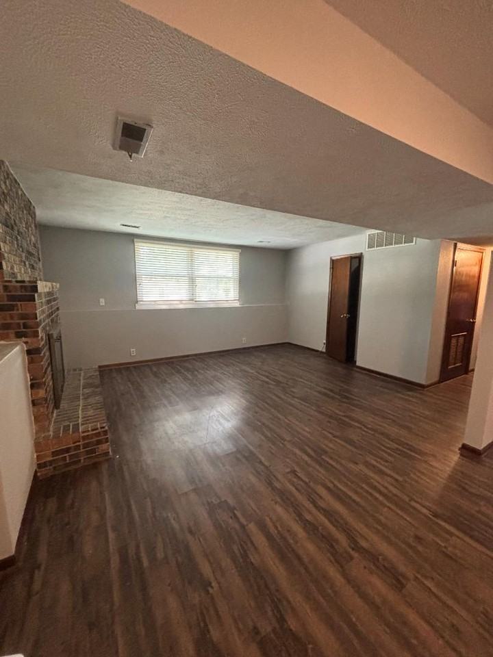 3202 W 22nd St - Photo 7 of 19