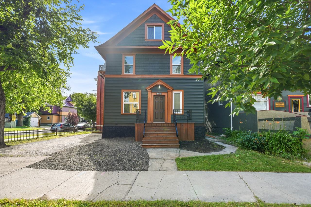 144 Arlington St - Photo 6 of 39