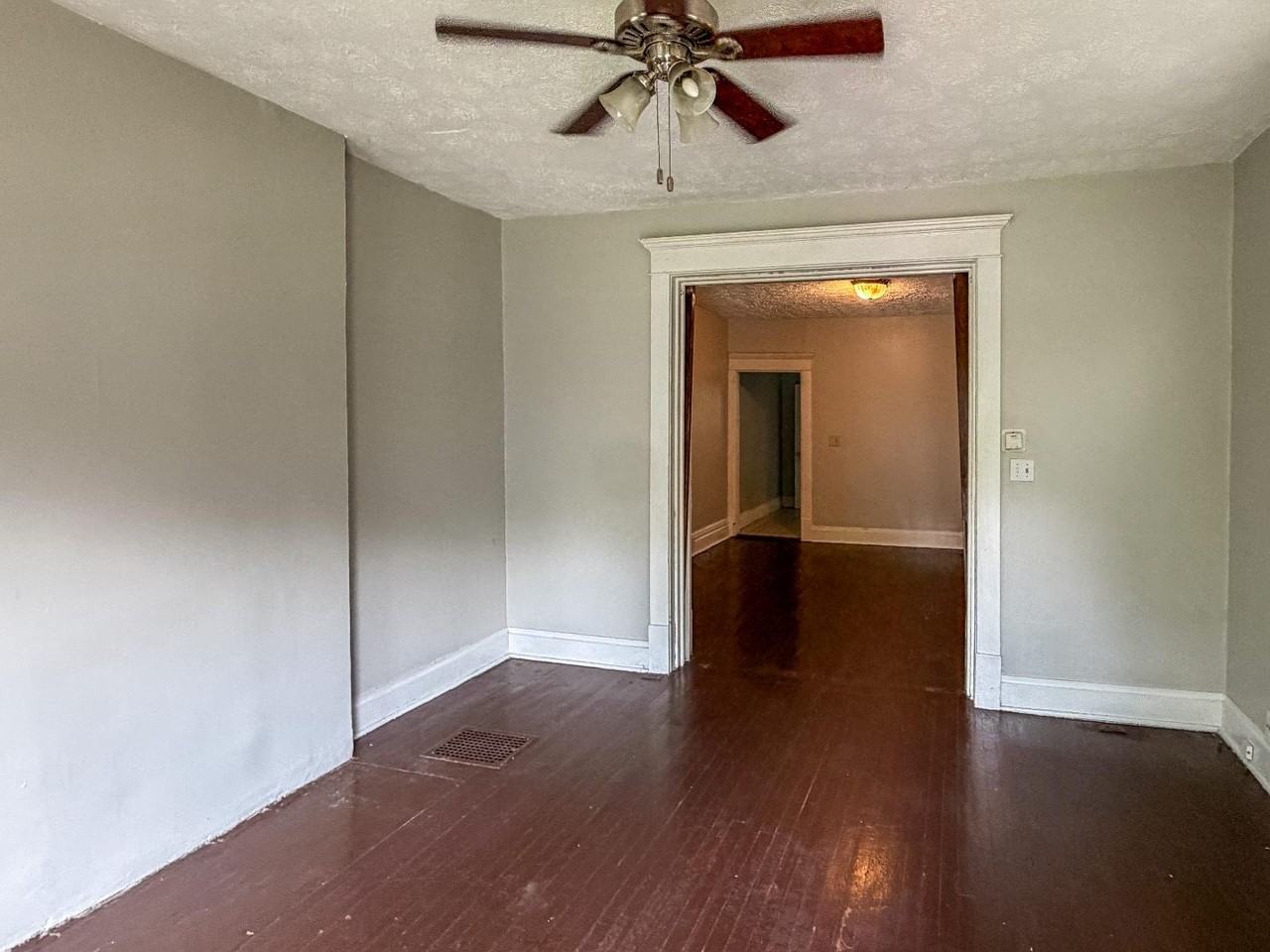 412-414 East 14th Avenue - Photo 2 of 10