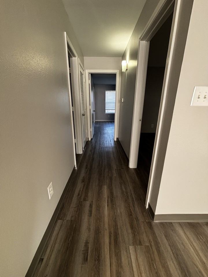 2601 Sarah Avenue-461 #461-50 - Photo 5 of 11