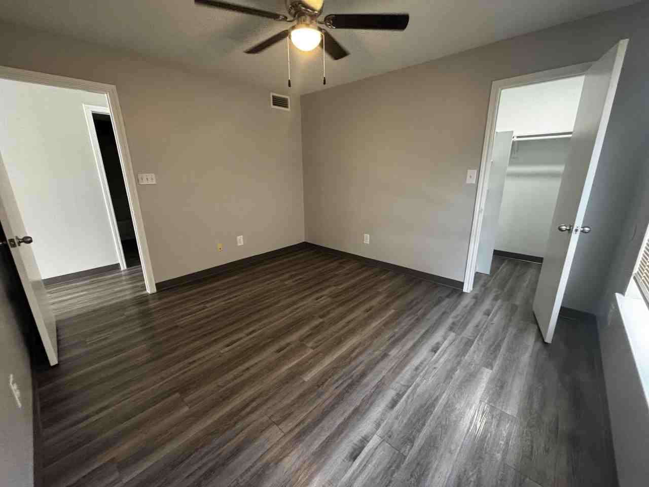 2601 Sarah Avenue-461 #461-50 - Photo 7 of 11