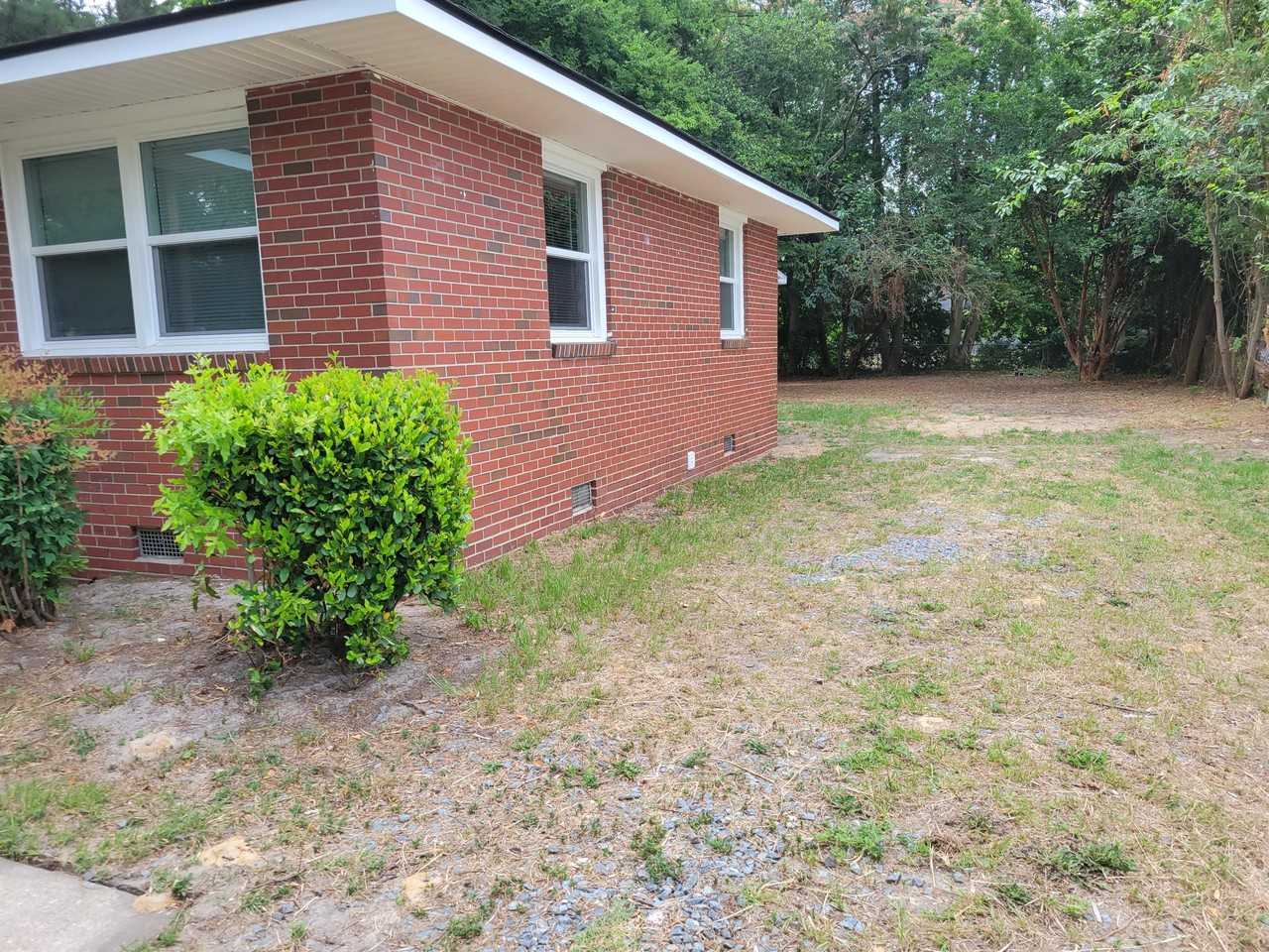 4113 Knollwood Dr #1 - Photo 4 of 5