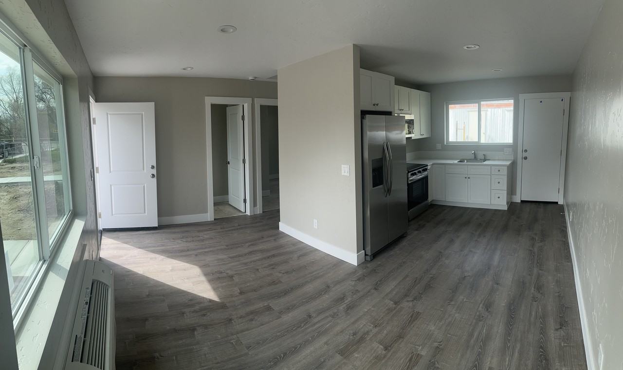 311 E Idaho St #311 - Photo 4 of 4