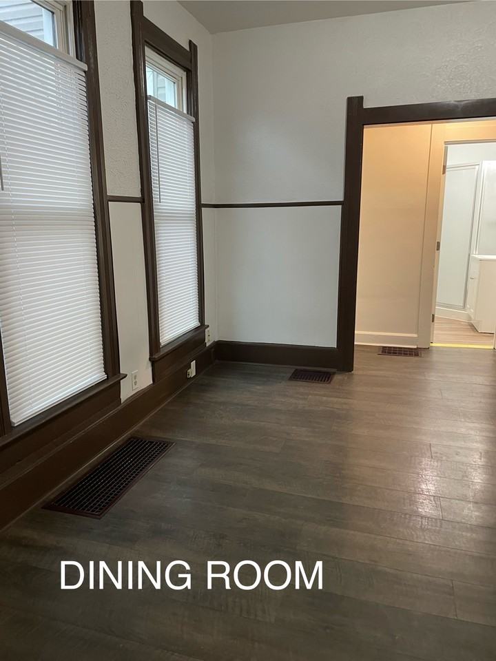 1311 Fletcher St #1 - Photo 4 of 19