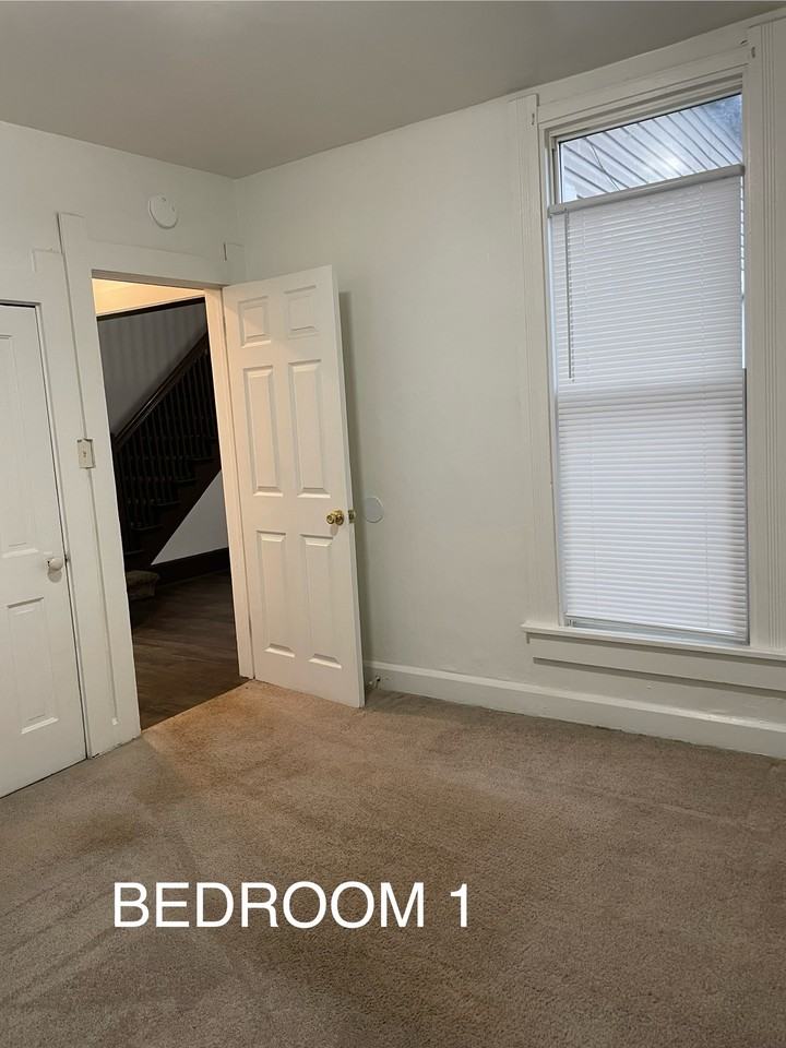 1311 Fletcher St #1 - Photo 7 of 19