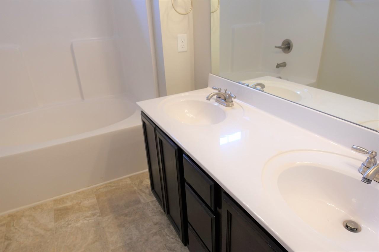 343 Intrepid Ct #1 - Photo 6 of 21