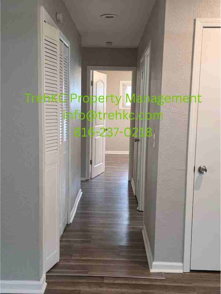 7611 E 110th St #1 - Photo 7 of 16