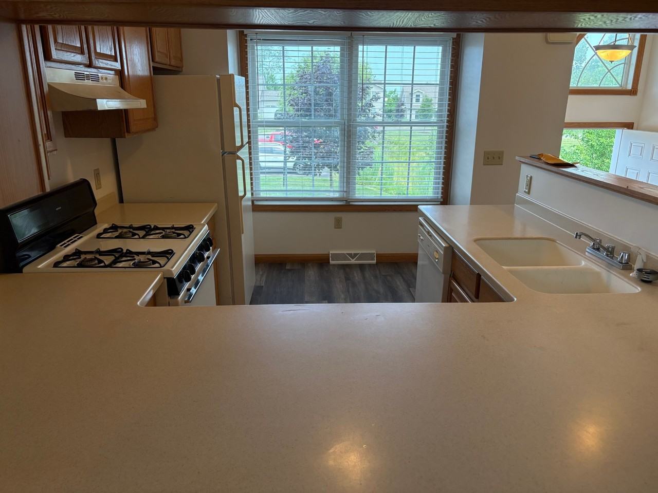 4139 Wood Hills Dr #1 - Photo 4 of 9